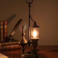 Lampada da tavolo vintage