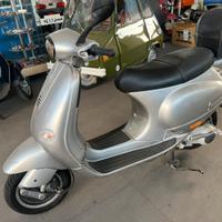 Scooter vespa 150 ET 4