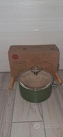 casseruola rivestita in ceramica made in italy