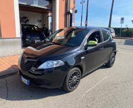 Lancia Ypsilon 1.2 69 CV 5 porte S&S Silver 2014