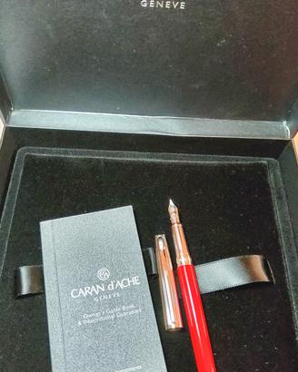 Caran d'Ache Madison Penna Stilografica 18k 750