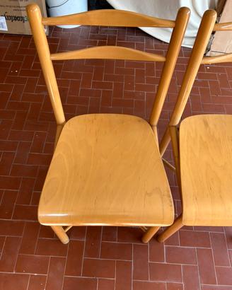 Sedie in legno