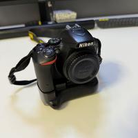 Nikon D5500 + obiettivi + flash