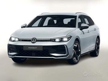 Volkswagen Passat 2.0 tdi scr R-Line Plus 4motion