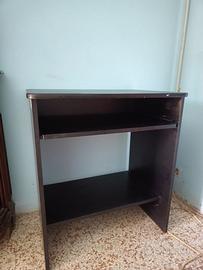 Scrivania porta PC salvaspazio nera con ripiano ta