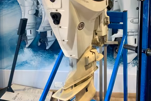 Evinrude e-Tec 150 Hp motore fuoribordo