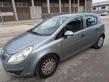 OPEL Corsa 1.2 5 porte Club