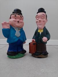 statuette in gesso Stanlio e Ollio