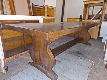 tavolo in legno massello da 10 posti  