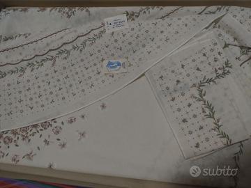 Tovaglia ovale corredo