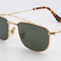 Ray Ban