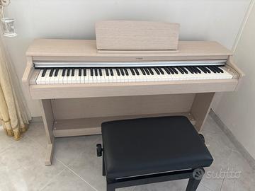 Pianoforte Yamaha Arius Y D P 164