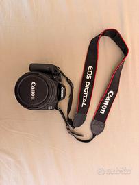 Canon EOS 550D + 18-55 IS + teleobiettivo Canon