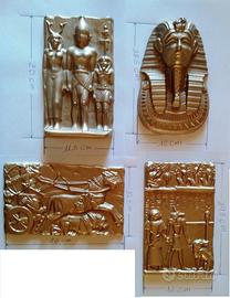4 Calchi figure Antico Egitto in Gesso color oro