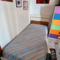 Letto e scrivania 