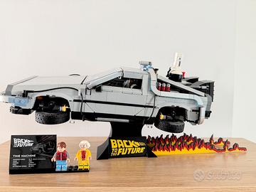 Stand espositivo per LEGO Delorean 10300