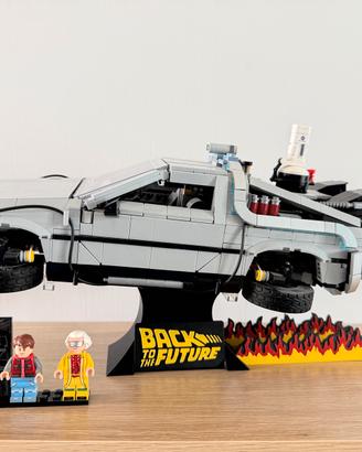 Stand espositivo per LEGO Delorean 10300