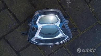 People S 150 : abs km faro farfallato pompa