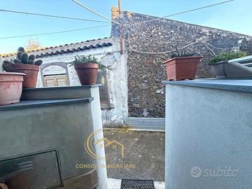 Casa indipendente ristrutturata a Sant'Alfio