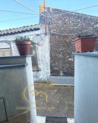 Casa indipendente ristrutturata a Sant'Alfio