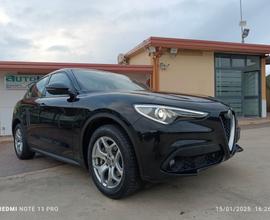 Alfa Romeo Stelvio 2.2 Turbodiesel 190 CV AT8 Q4 B