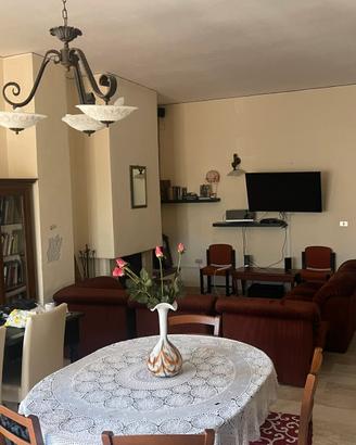 Appartamento piano terra in villa