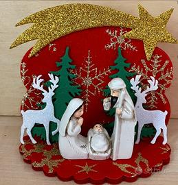 Presepe Natalizio oro e rosso