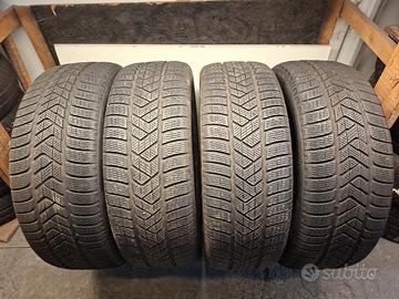 gomme termiche 235/55/19 pirelli al 80%