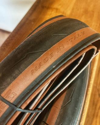Pirelli p-zero race 700x28mm