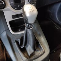 Leva cambio FORD FIESTA 1399cc diesel del 2011