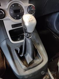 Leva cambio FORD FIESTA 1399cc diesel del 2011
