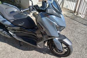 Yamaha xmax uniproprietario 42.000 km anno 2023