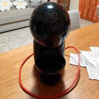 Macchina caffè Nescafe dolce gusto
