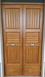 Portone in legno Douglas