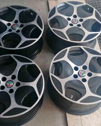 Cerchi e gomme alfa romeo