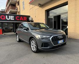 AUDI Q3 35 TDI S tronic Business Advanced