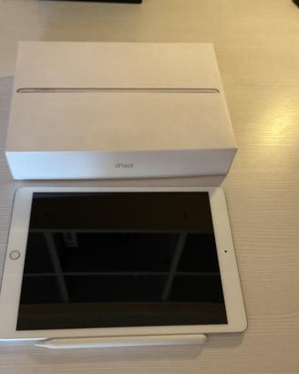 iPad 8ª Generazione 10,2” 32GB Pari al nuovo