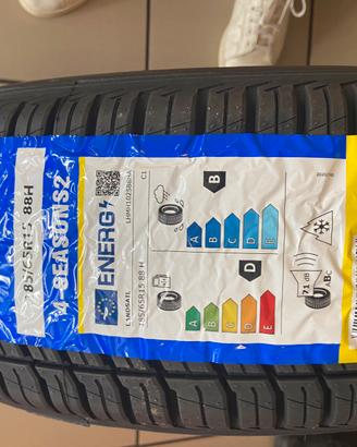 Gomme 4 stagioni