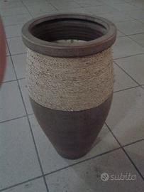 vaso porta ombrelli d'arredo colore marrone con ab