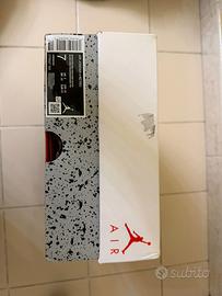 AIR Jordan 4 Retro