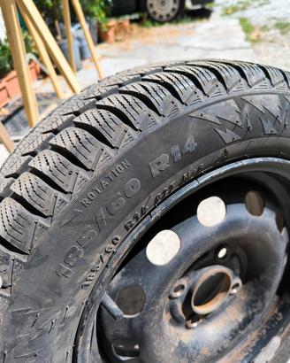 Pneumatici invernali con cerchi Ford 4 fori  R14