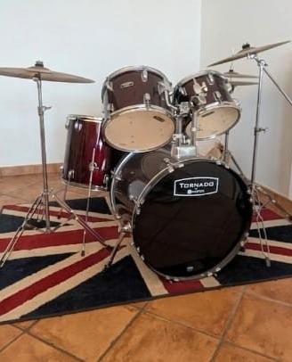 batteria acustica mapex tornado + piatti zildjian