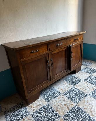Credenza rustica in legno con 3 cassetti e 3 ante