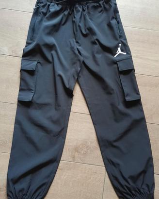 Pantaloni marca Jordan (originali) TG. 12/13 anni