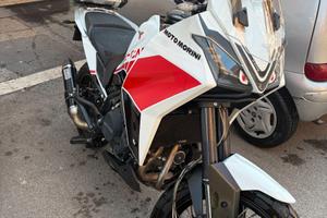 moto morini X-Cape 650