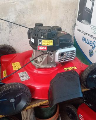 Tagliaerba a benzina