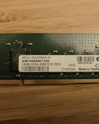 Banchi di memoria RAM (DD4) per server