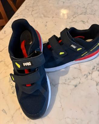 Scarpe da ragazzo, numero 39