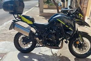 Benelli trk 702