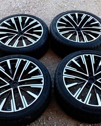 cerchi e gomme nuove 21 originali Maserati 
